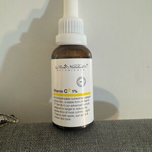 Vitamin C+ Serum - White and Yellow